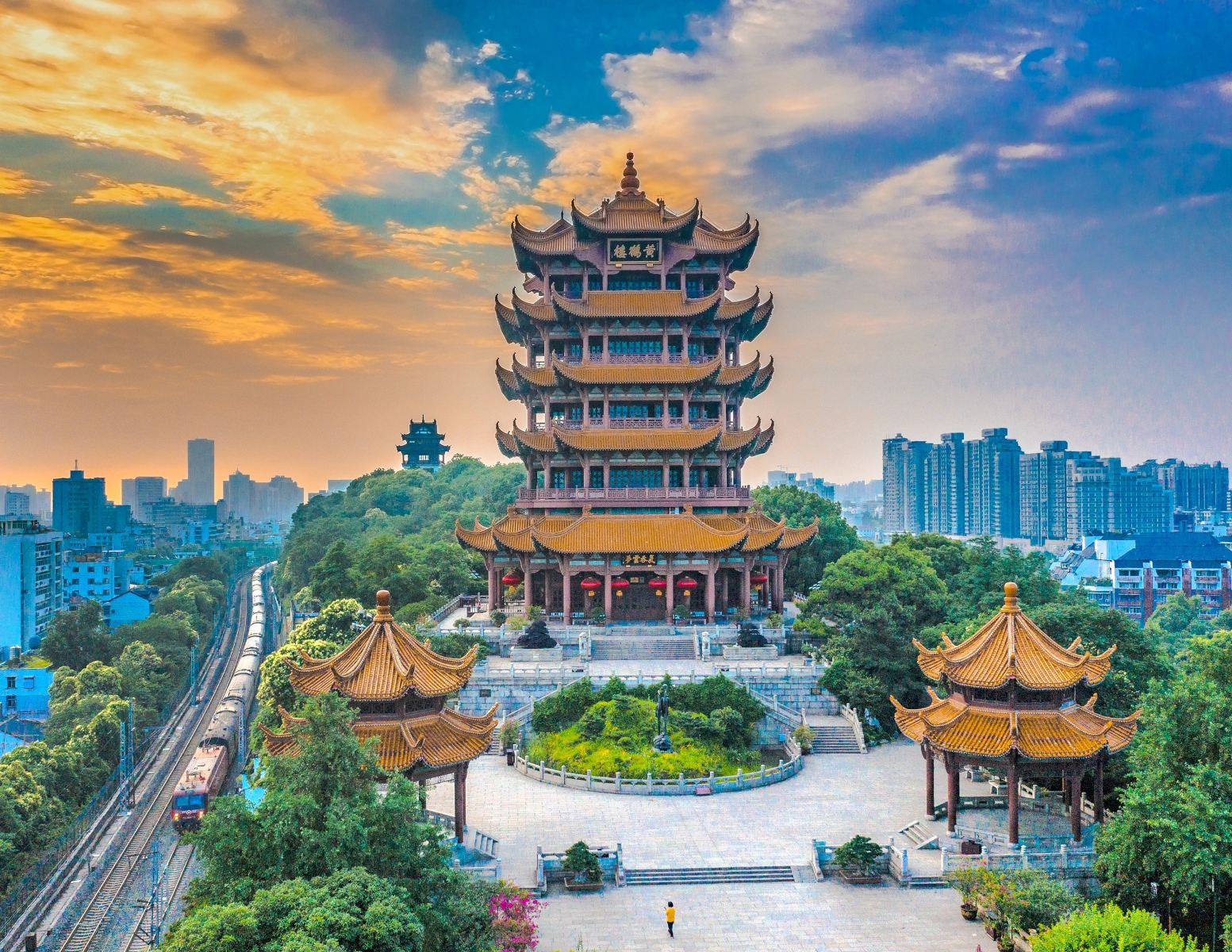 2024年湖北武漢黃鶴樓春晚分會(huì)場(chǎng)